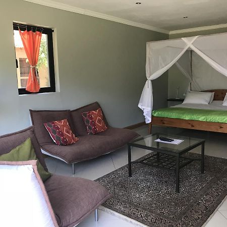 Aramesh Guesthouse And B&B Midrand Exteriér fotografie