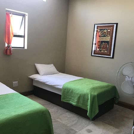 Aramesh Guesthouse And B&B Midrand Exteriér fotografie